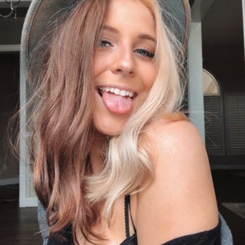 Profil de Cassandre, 27 ans, Plan Cul à Al Ḩatāḩitah