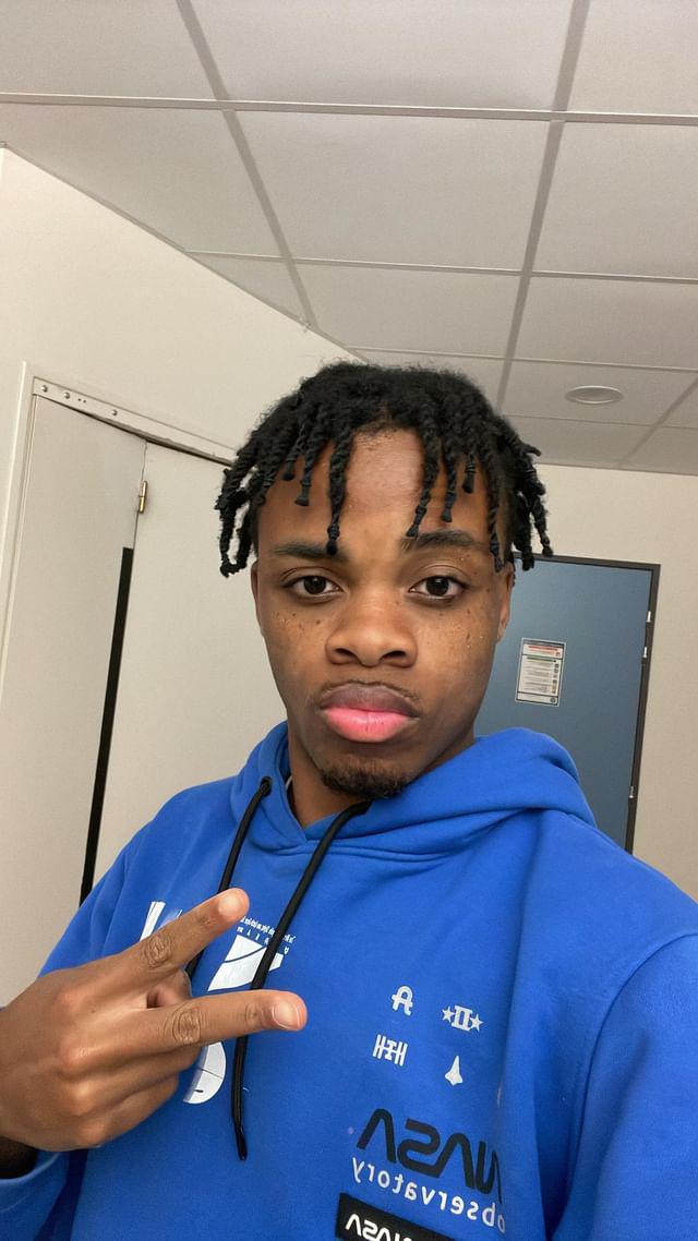 Profil de Ibra, 18 ans, Plan Cul à Al Ḩatāḩitah