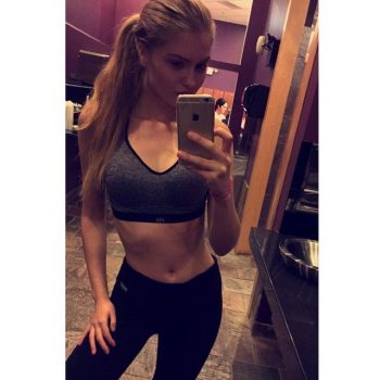 Profil de Marie-laurence, 28 ans, Plan Cul à Tur‘at Khaḑrah