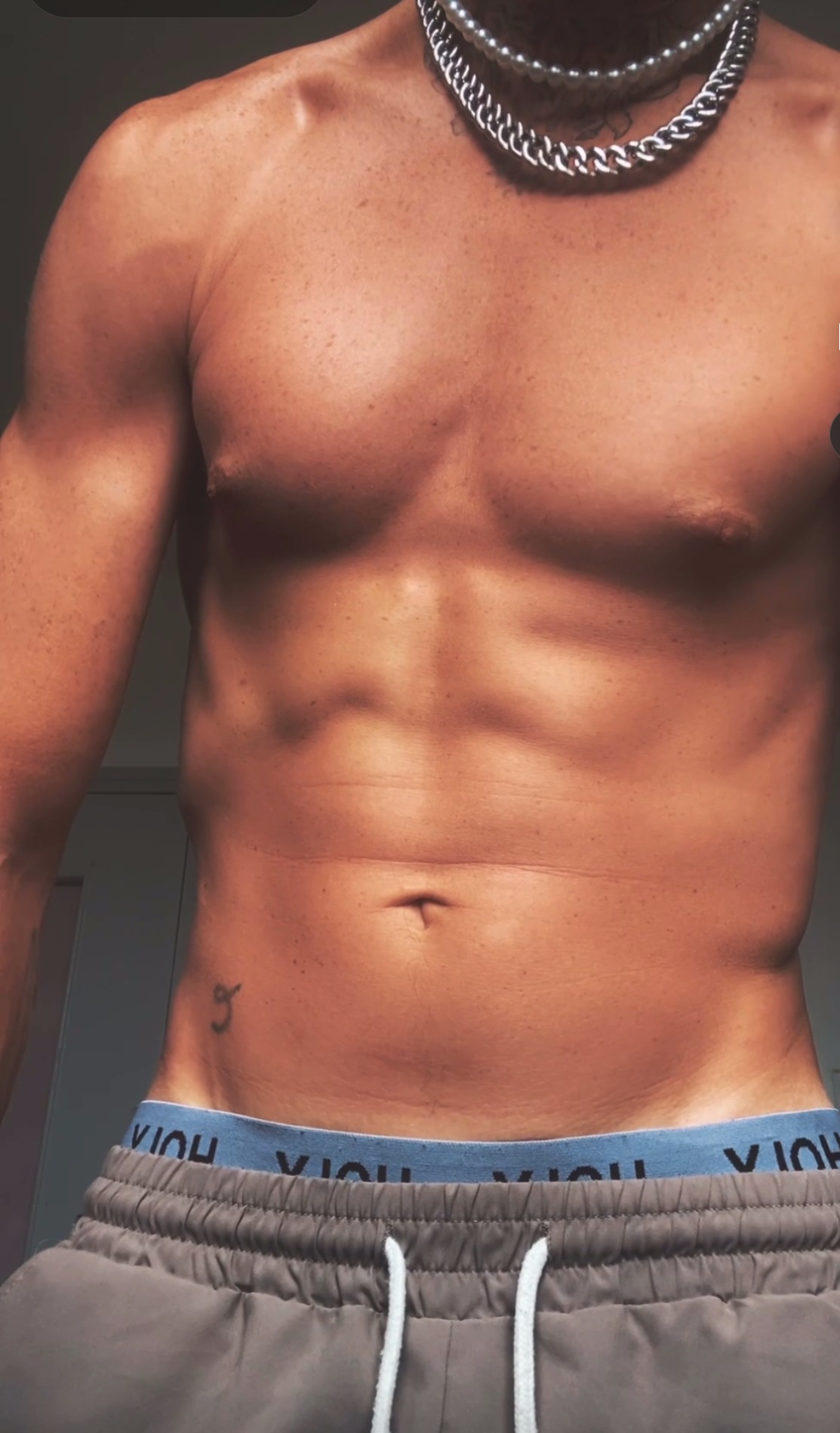 Profil de Jocelin, 31 ans, Plan Cul à Oasis Cairo