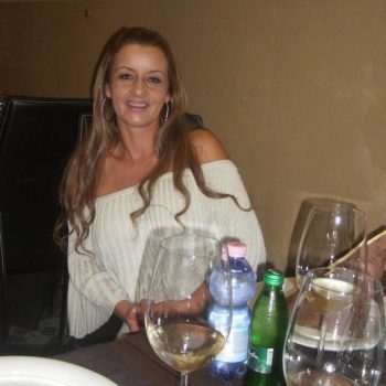 Profil de Arsena, 50 ans, Plan Cul à Jaḩaf al Qurayţāt