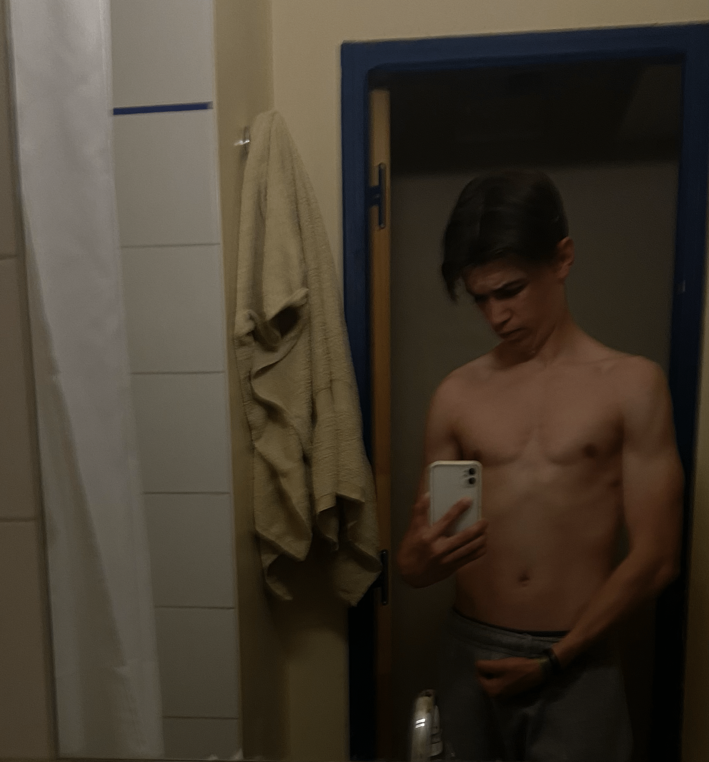 Profil de Kelvyn, 21 ans, Plan Cul à Buccoth