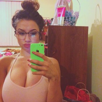 Profil de Miryem, 32 ans, Plan Cul à Masjid Aḩmad Kamāl ad Dīn