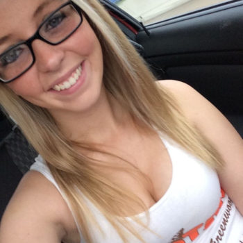 Profil de Ayda, 25 ans, Plan Cul à Nâhiyet el-Ginâh