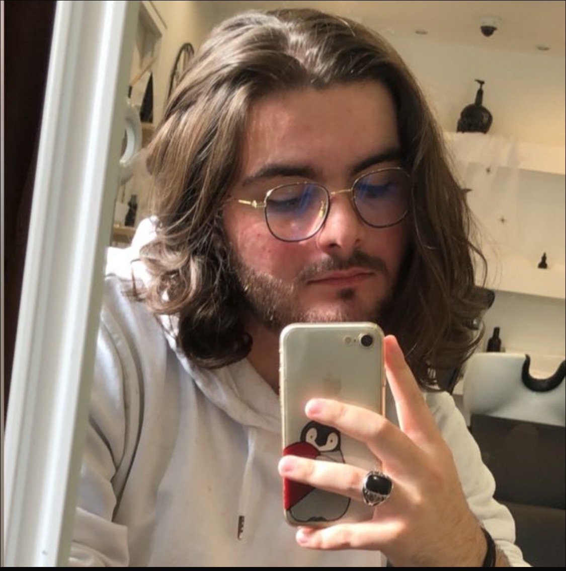 Profil de Yllan, 18 ans, Plan Cul à ‘Izbat ‘Umrān