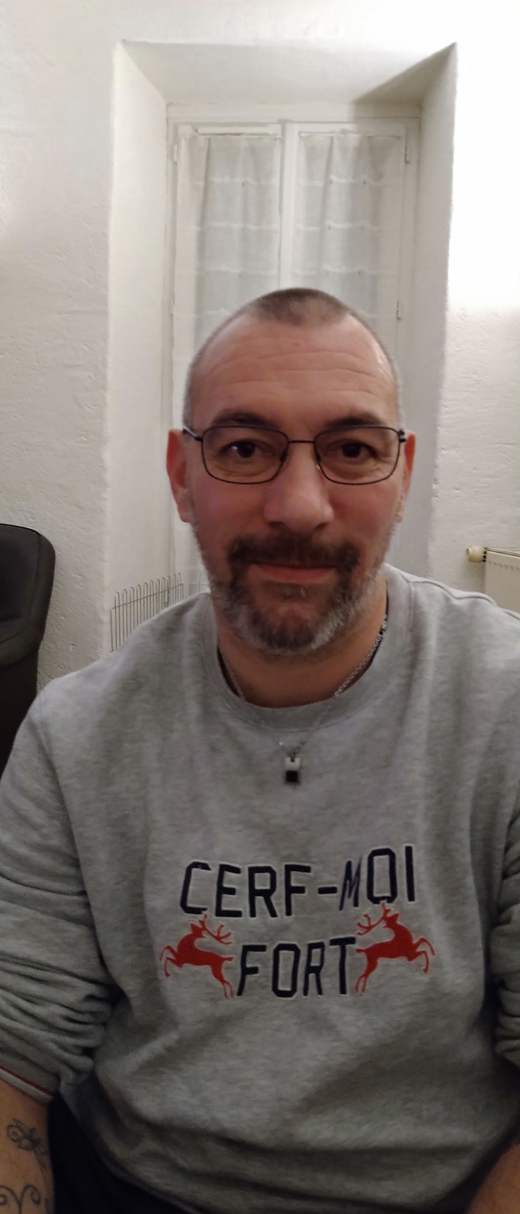 Profil de Ellioth, 42 ans, Plan Cul à Qārat Manşūr