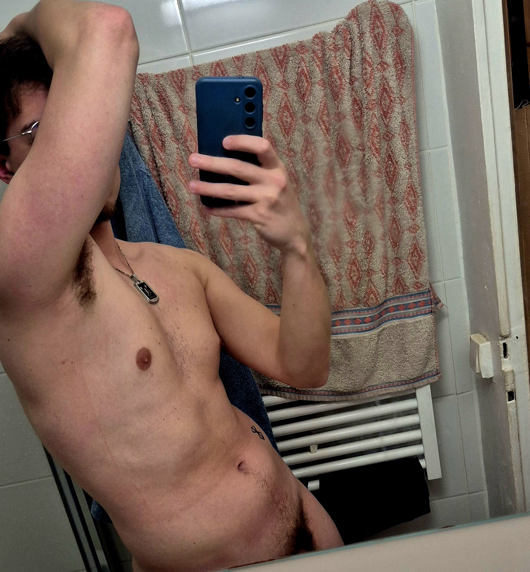 Profil de Cyril, 26 ans, Plan Cul à Maydān al Qubbah