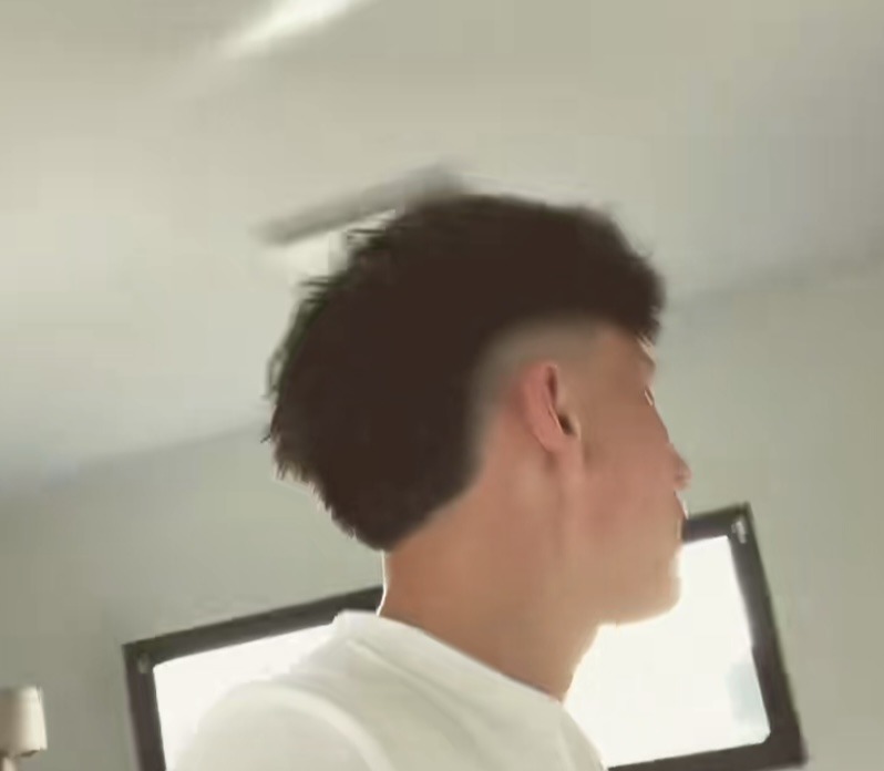 Profil de Xavier-pierre, 24 ans, Plan Cul à Khawr Abū Ḩammād