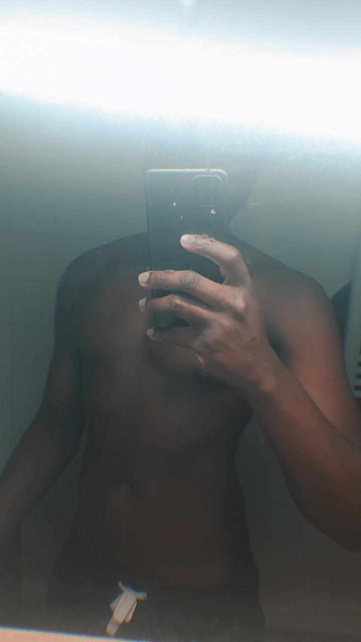 Profil de Anthony, 19 ans, Plan Cul à Sanābārah