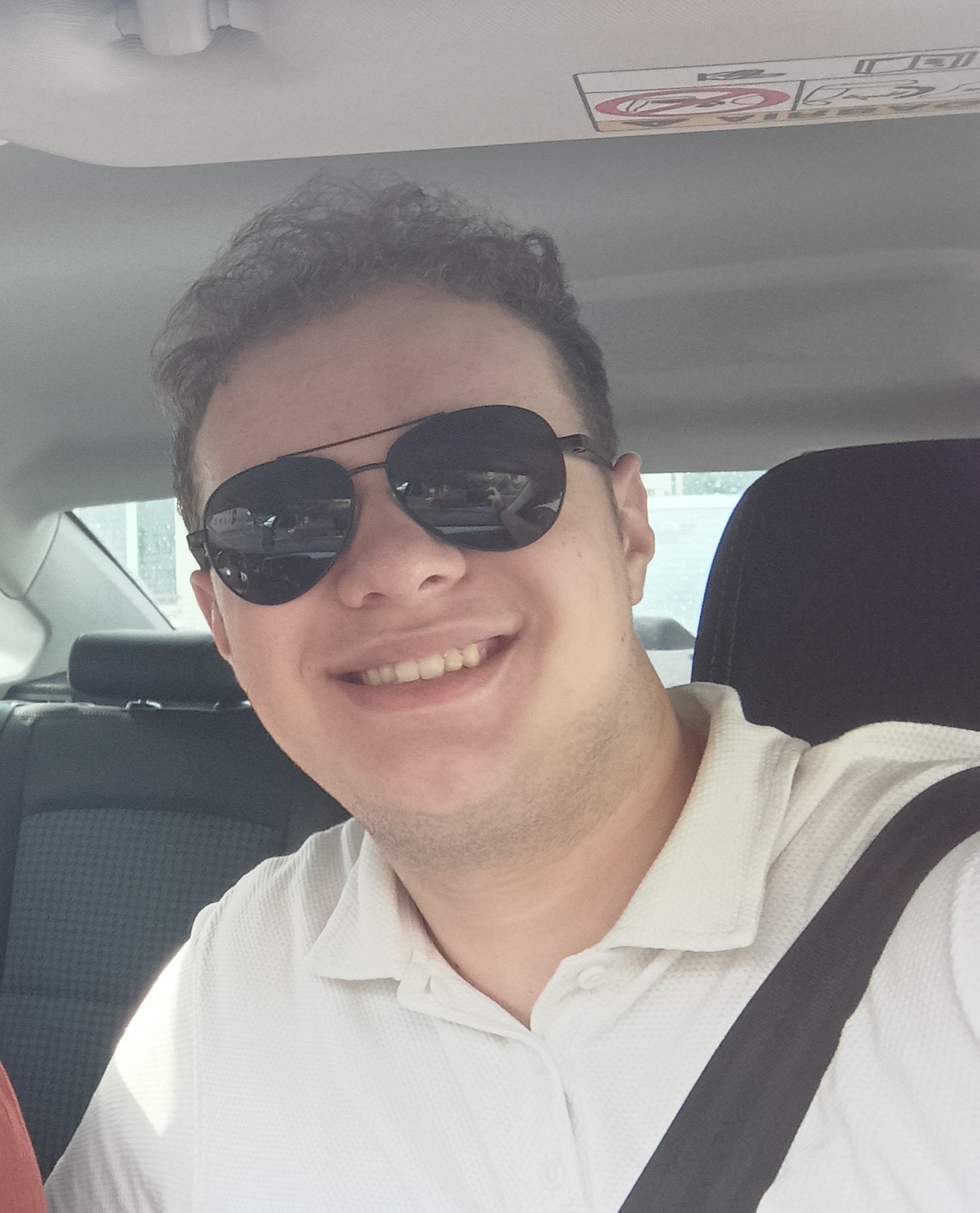 Profil de Othmane, 18 ans, Plan Cul à Qirimlah