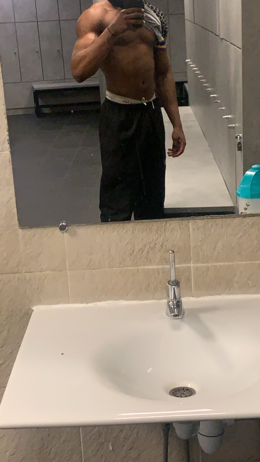 Profil de Wilfried, 20 ans, Plan Cul à Havana