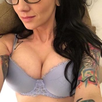 Profil de Donatienne, 39 ans, Plan Cul à Kafr Abû Sîr